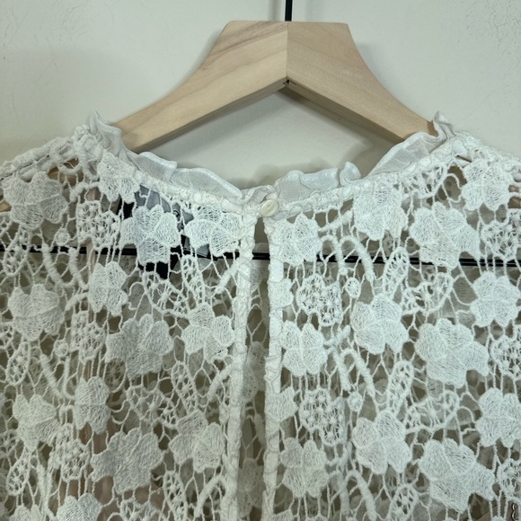 Needle & Thread Crochet Lace Dress Size 8
White Blush Pink Bridal Wedding - Picture 13 of 16